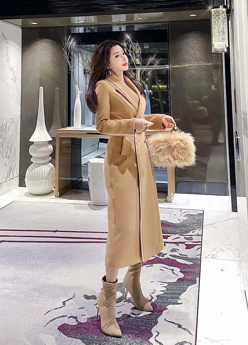 2024, Klasična luksuzna ženska jakna kaki od prirodne vune, Izmjenjivi kragnom od krzna rakun, Elegantan moderan vanjski odijevanje