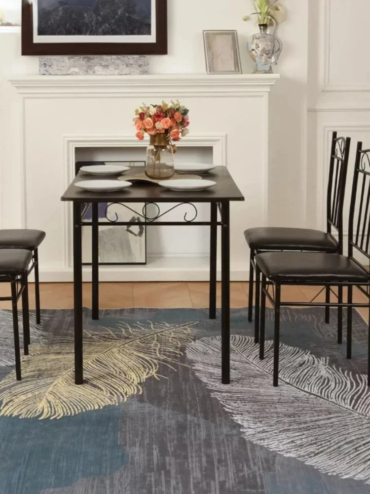 Stol od 5 predmeta, drveni metalni stol i 4 stolice s полиуретановыми jastuka, kuhinjski namještaj za doručak, crna