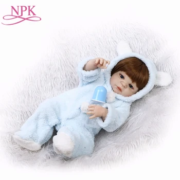 NPK 22-inčni lutka za novorođenče, potpuno od silikona vinil lutka reborn, dječak Beba, plavi plišani odjeću, modne lutke, smeđa kosa