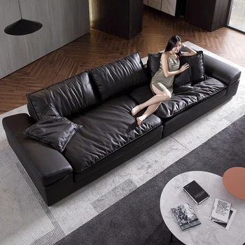 Vrlo dubok i širok kauč s pomičnim naslonom, minimalistički kauč